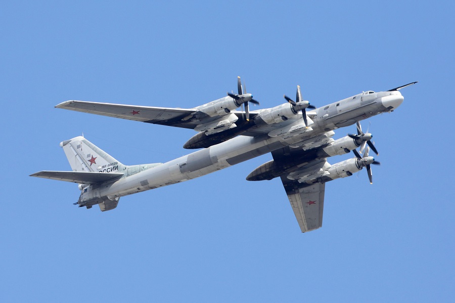 Tupolev-Tu-95MSM-Bear-strategic-bomber