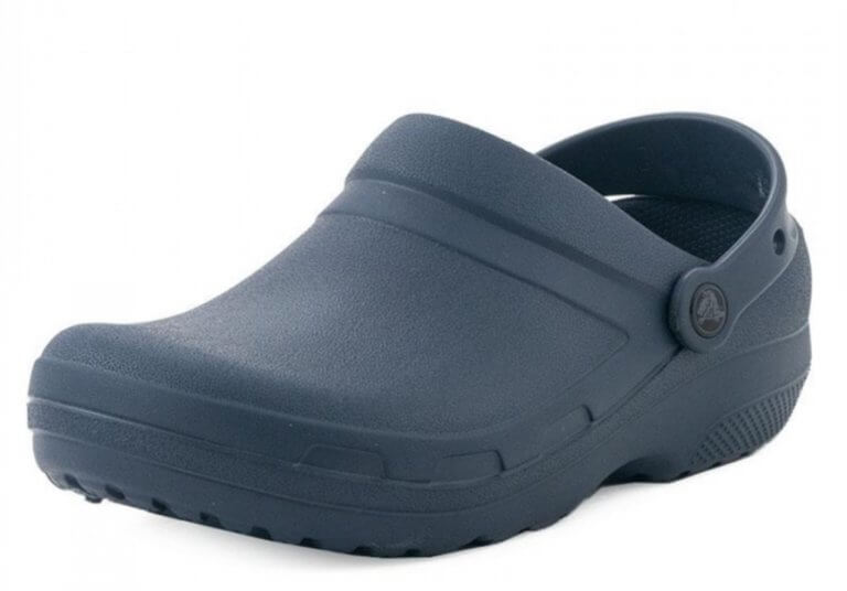 crocs1-768x536