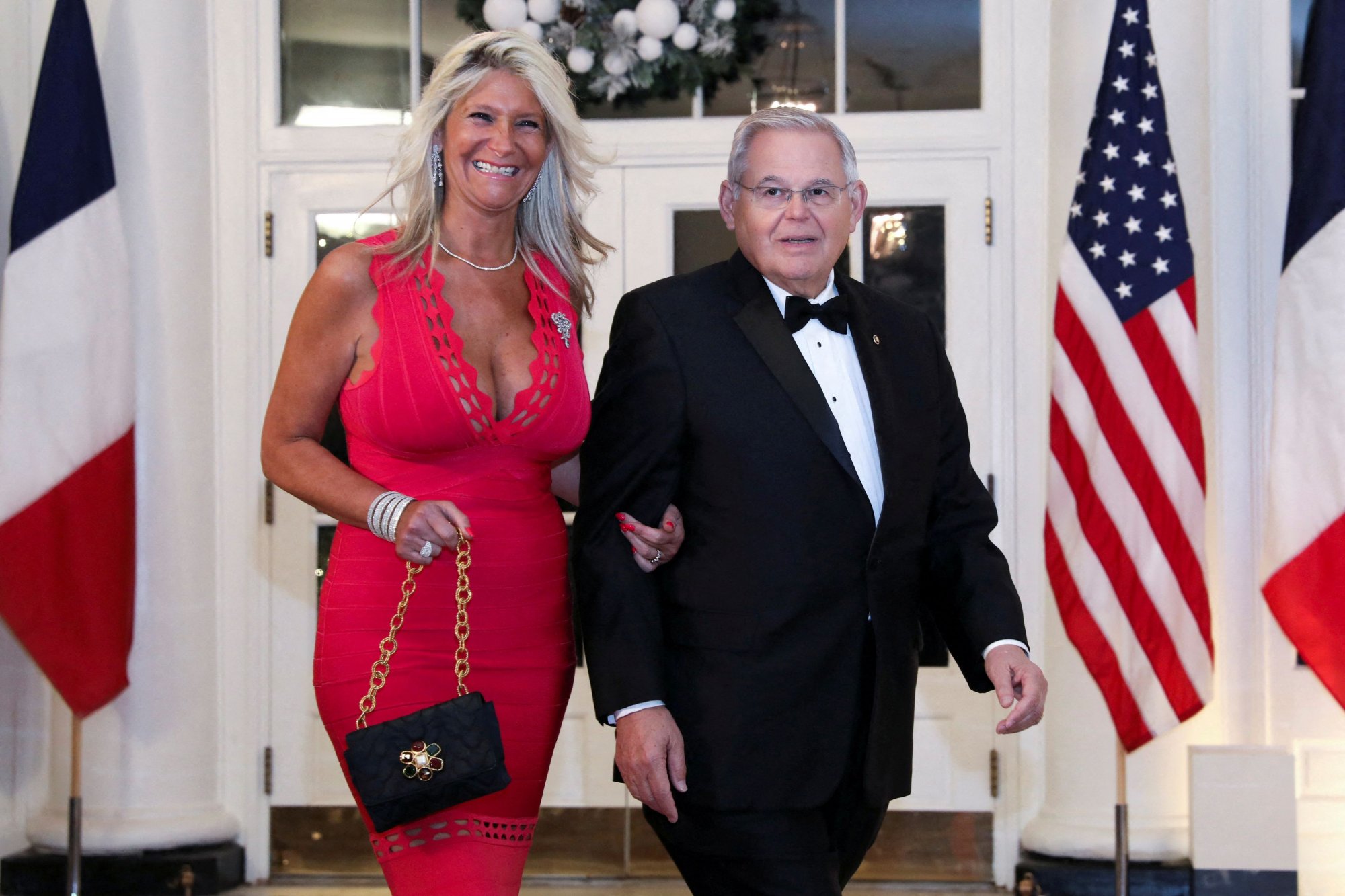 2023-09-22T195455Z_368242467_RC2BXX9M16TX_RTRMADP_5_USA-POLITICS-MENENDEZ-WIFE