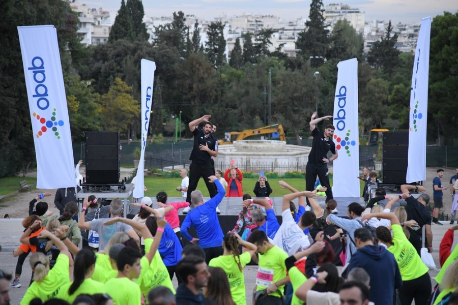 Προθέρμανση της ΟΠΑΠ Running Team και άλλων δρομέων