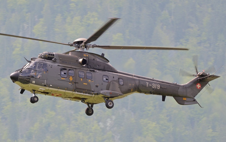 Eurocopter_AS332M-1_Super_Puma_‘T-319’