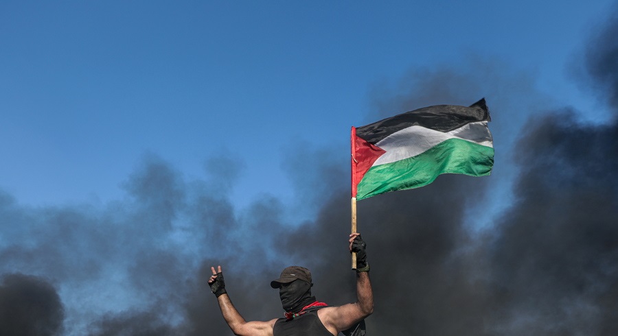 epa10877786 A Palestinian protester takes part during clashes on the eastern border of the Gaza Strip, 22 September 2023. According to the Palestinian ministry of health, at least 28 Palestinian protesters were wounded during the clashes near the border between Israel and the Gaza Strip. According to the Israeli Defense Forces, three posts belonging to the Hamas in Gaza adjacent the Gaza security fence were targeted in response to border riots.  EPA/MOHAMMED SABER