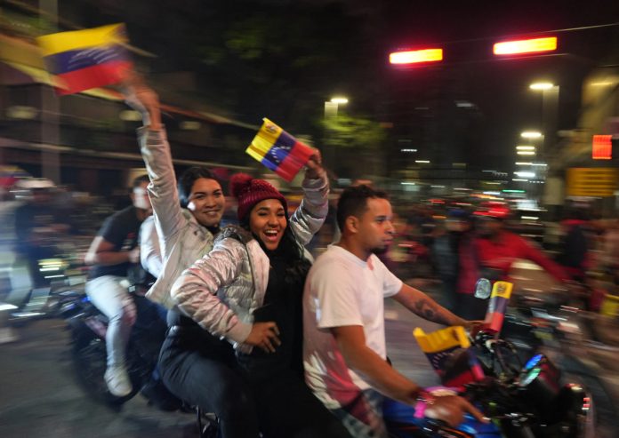 VENEZUELA-ELECTION-2-1200x850-696x493