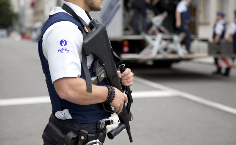 FILE - Police secure an area in Brussels on Aug. 7, 2016. Authorities in Belgium carried out 14 raids throughout the country on Thursday July 25, 2024 and detained seven people for questioning over suspected terrorist activities. (AP Photo/Virginia Mayo, File)