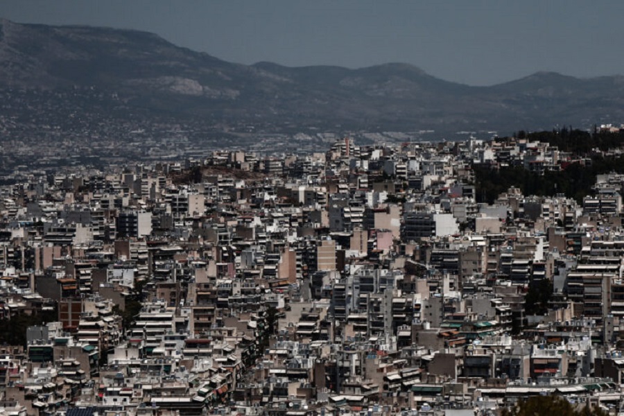 Στιγμιότυπο της Αθήνας από τον λόφο του Λυκαβηττού, Δευτέρα 17 Ιουλίου 2023.
(ΚΩΣΤΑΣ ΤΖΟΥΜΑΣ/EUROKINISSI)