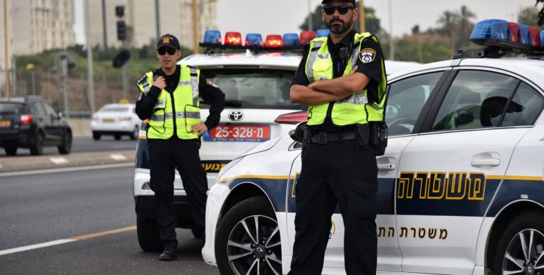 Israel-Police-Cars-790x400