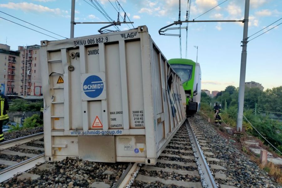 italy-train