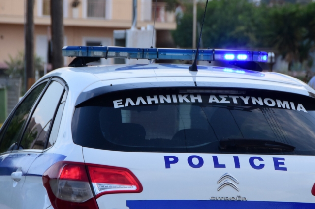 ΑΡΓΟΣ - ΤΡΟΧΑΙΟ ΔΥΣΤΥΧΗΜΑ ΜΕ ΝΕΚΡΟ 33ΧΡΟΝΟ ΑΣΤΥΝΟΜΙΚΟ. (ΒΑΣΙΛΗΣ ΠΑΠΑΔΟΠΟΥΛΟΣ/EUROKINISSI)