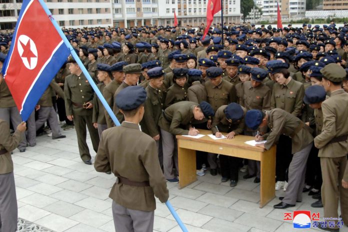 NORTH-KOREA-SOLDIERS-RUSSIA-1200x800-696x464