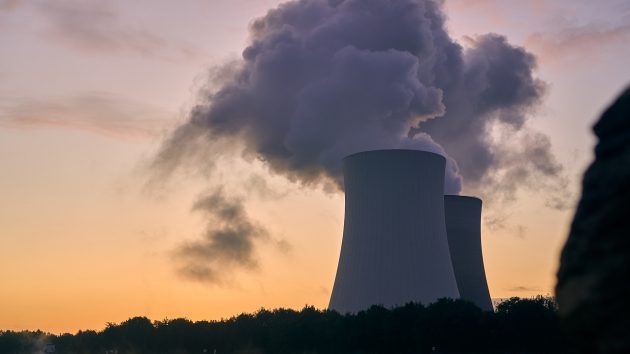 nuclear-power-plant_pixa_4526560_1280-630x354