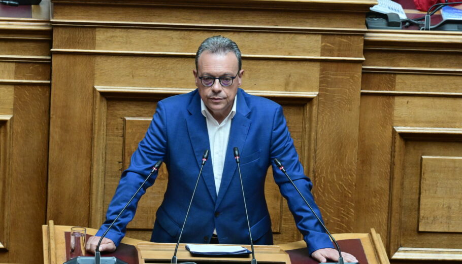 Συζήτηση στην Ολομέλεια της Βουλής του σχεδίου νόμου "Ενίσχυση του συστήματος ελέγχου των Δηλώσεων Περιουσιακής Κατάστασης και Δηλώσεων Οικονομικών Συμφερόντων του ν. 5026/2023 - Τοποθέτηση αλλοδαπού ανηλίκου σε ίδρυμα, δομή παιδικής προστασίας ή ανάδοχη οικογένεια - Αναψηλάφηση λόγω έκδοσης οριστικής απόφασης του Ευρωπαϊκού Δικαστηρίου Δικαιωμάτων του Ανθρώπου - Εναρμόνιση με τον ν. 4624/2019 της χρήσης πληροφοριών από τις Κοινές Ομάδες Έρευνας και κατά την εκτέλεση Ευρωπαϊκής Εντολής Έρευνας - Άλλες διατάξεις", Τρίτη 30 Ιουλίου 2024. 
(ΤΑΤΙΑΝΑ ΜΠΟΛΑΡΗ/EUROKINISSI)