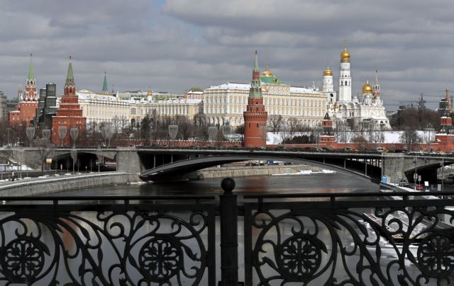 epa06607913 General view of the Kremlin in Moscow, Russia, 16 March 2018. Presidential elections in Russia are scheduled for 18 March 2018.  EPA/YURI KOCHETKOV