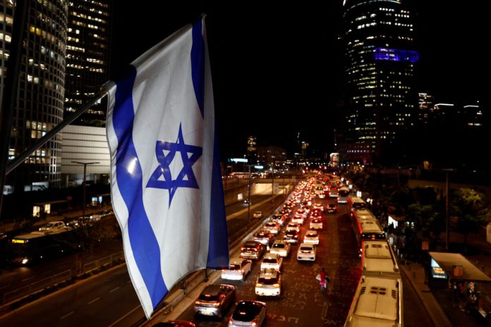 ISRAEL-PALESTINIANS-GALLANT-PROTEST-2-1-1200x800-696x464