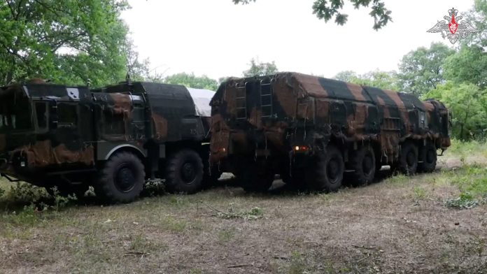 RUSSIA-NUCLEAR-DRILLS_1-696x392