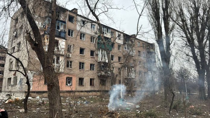 1737121395_UKRAINE-russia-ATTACK-KRYVYI-RIH-696x392